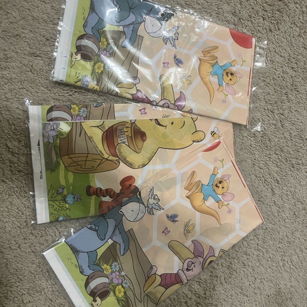 3 Winnie the Pooh Party Table cloths - Multicolor
